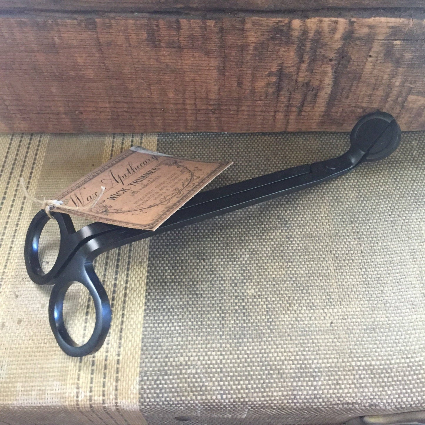 Wick Trimmer in Matte Black Finish