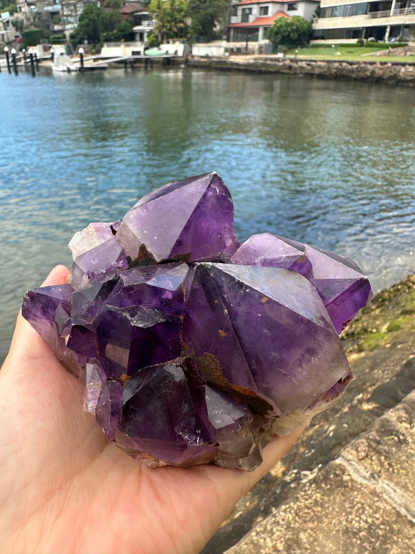 Large Uruguay Amethyst Cluster – 1.02kg Raw Amethyst for Healing & Crystal Collection