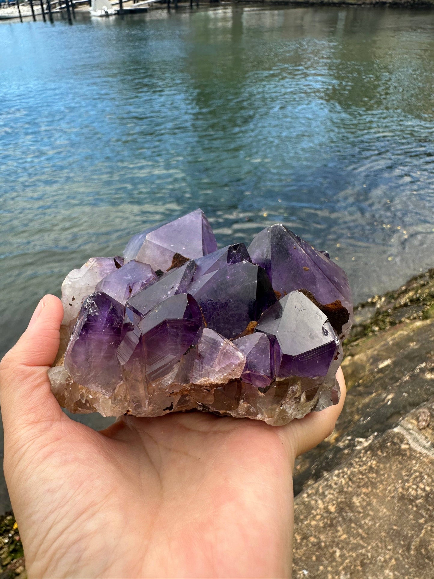 Large Uruguay Amethyst Cluster – 1.02kg Raw Amethyst for Healing & Crystal Collection